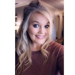 Meet your Posher, Karisa